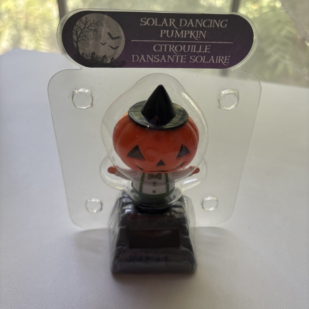 Solar Powered Halloween Dancing 5" Pumpkin with Overalls - New